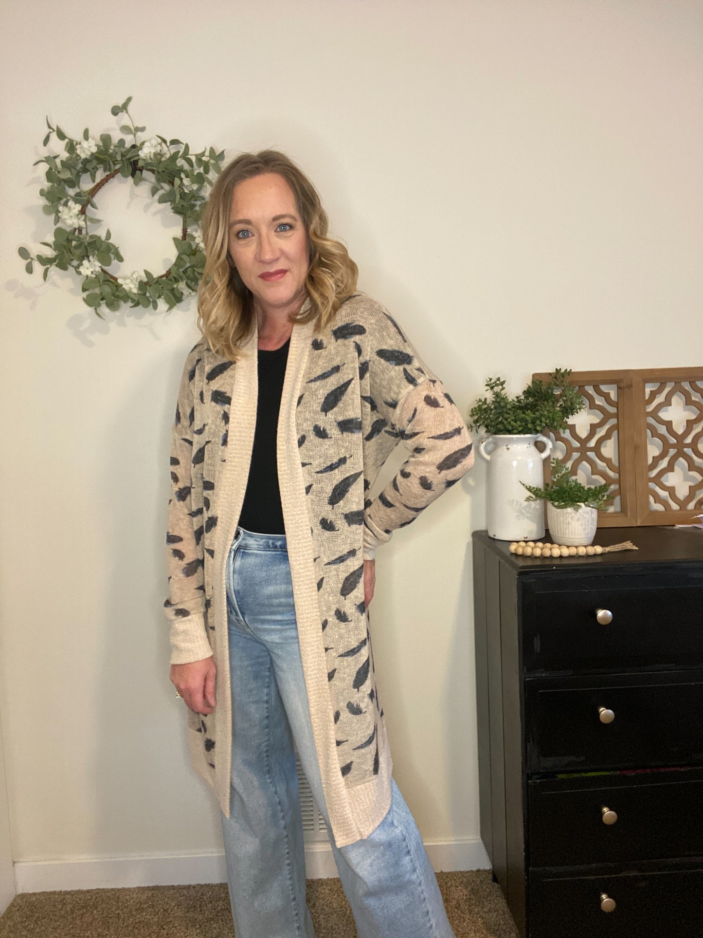 Dainty Feathers Cardigan