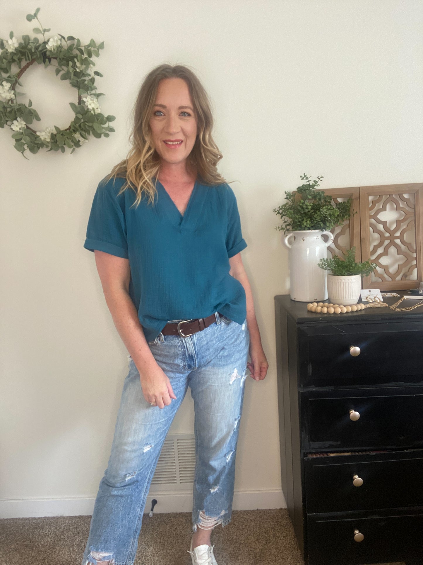 Drew V-neck in Teal