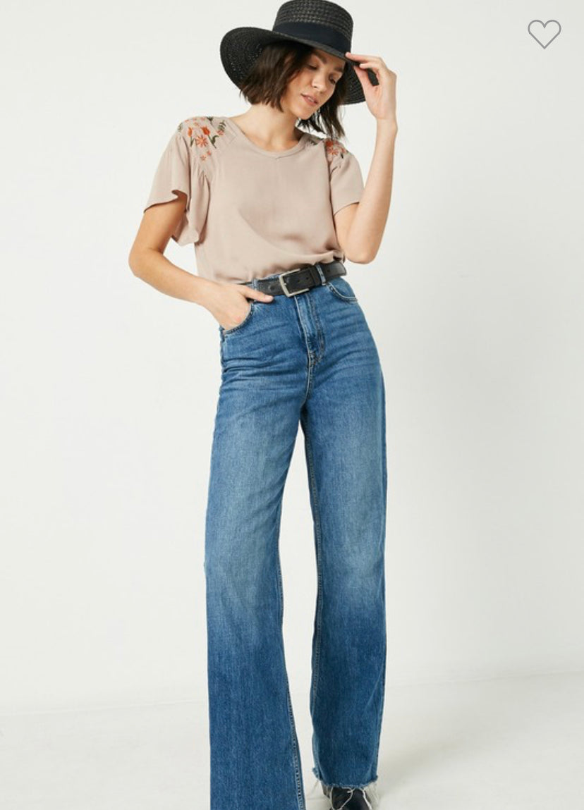 Anna Embroidered Shoulder Top