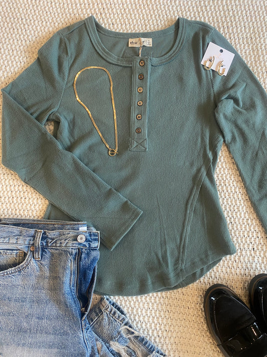 Dylan Brushed Ribbed Henley in Sage