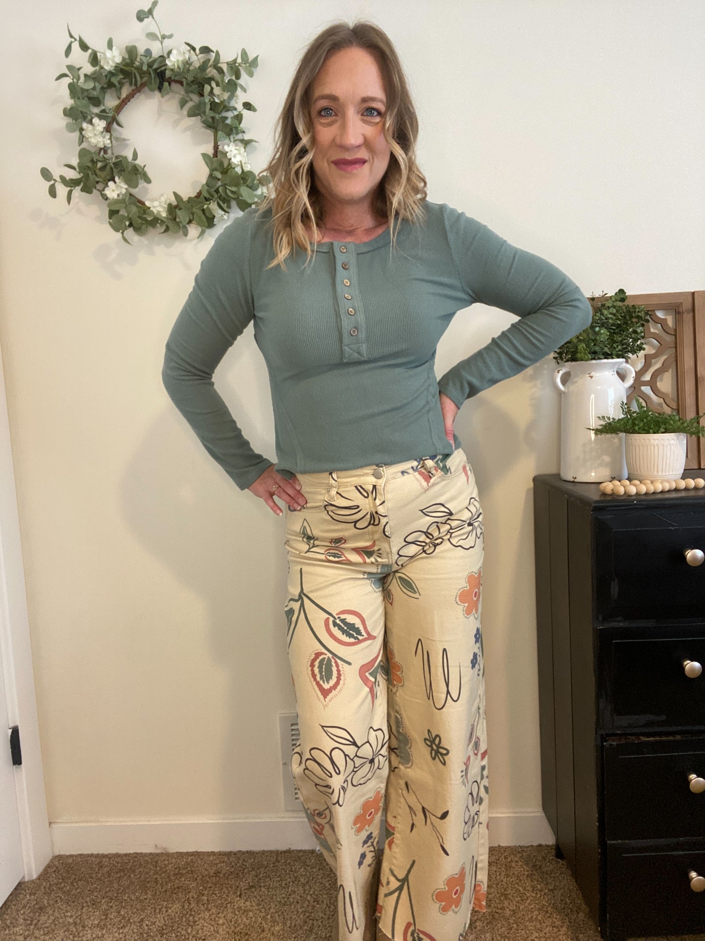 Carmen Floral Khaki Jeans