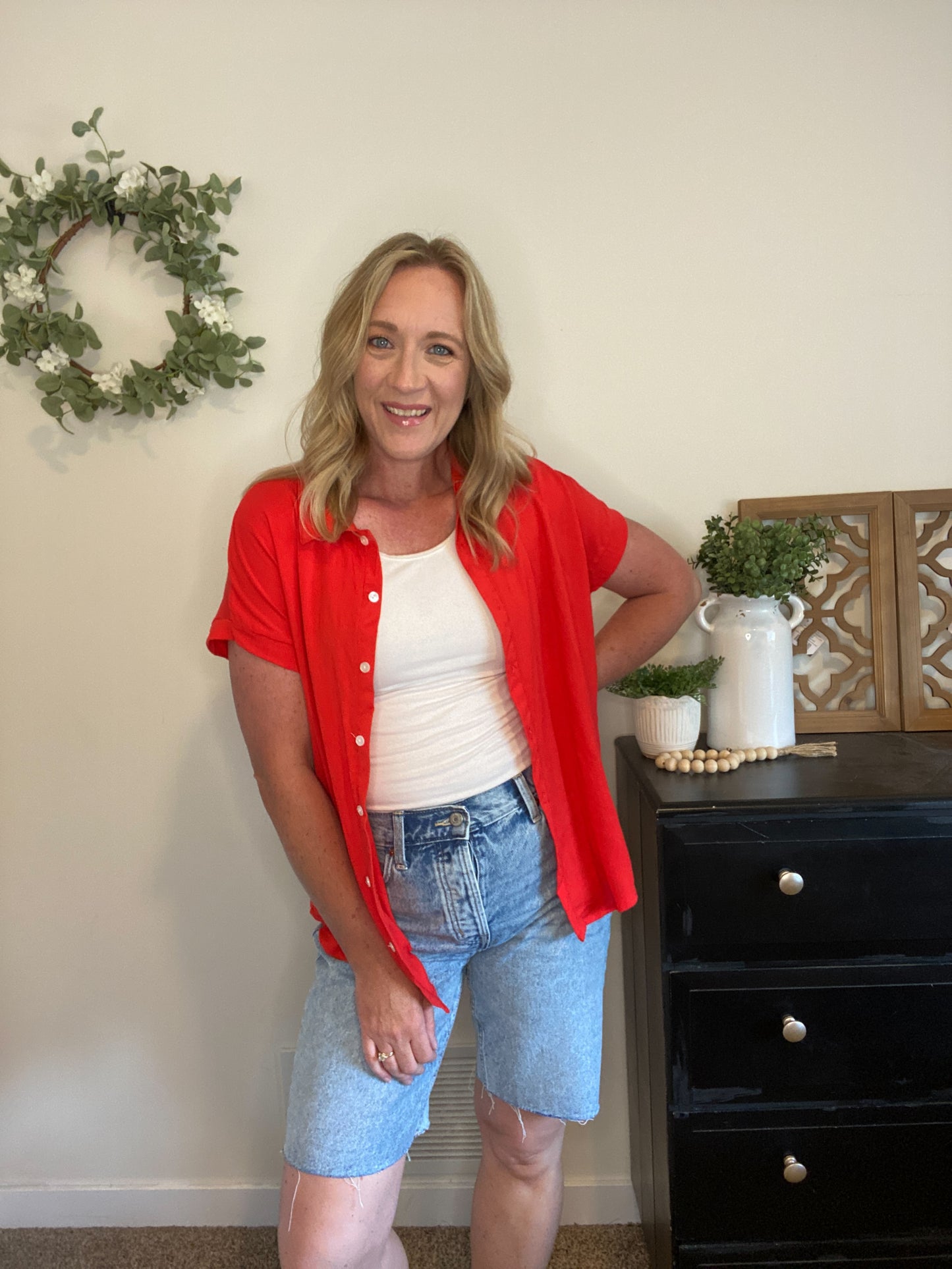 Daisy Coral-Red Button Down