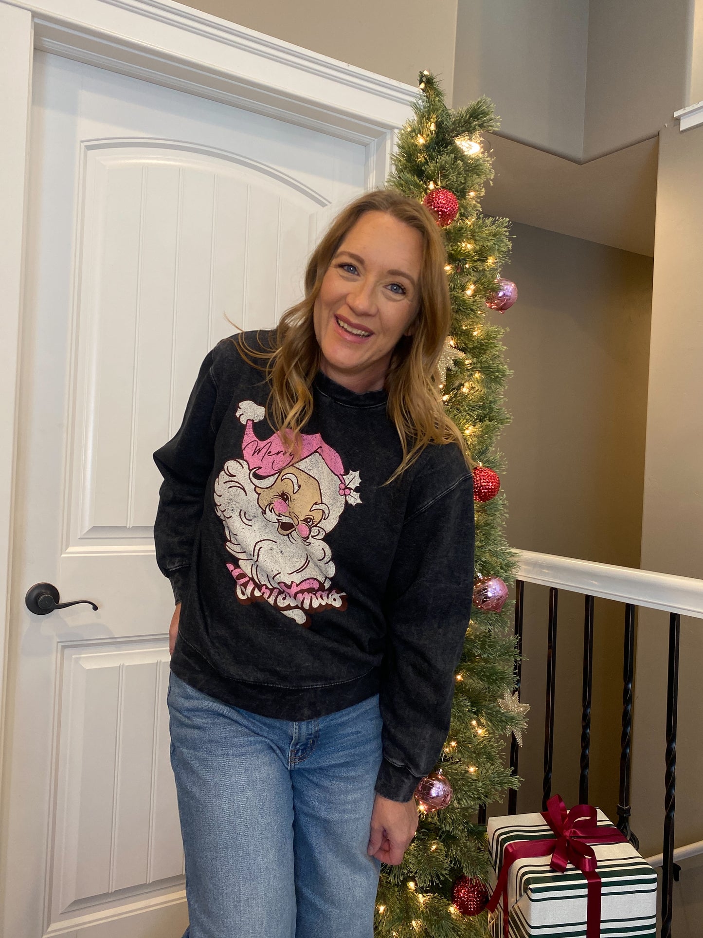 Santa Black Mineral Wash Sweatshirt