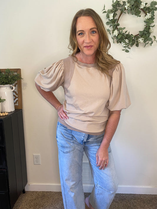 Shae Puff Sleeve Top in Sandstone