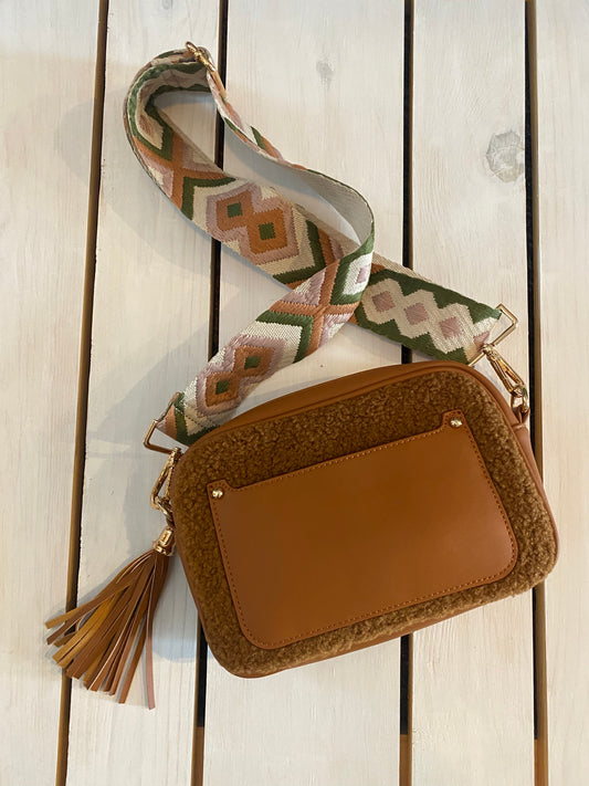 Guitar Strap Sherpa Purse in Camel