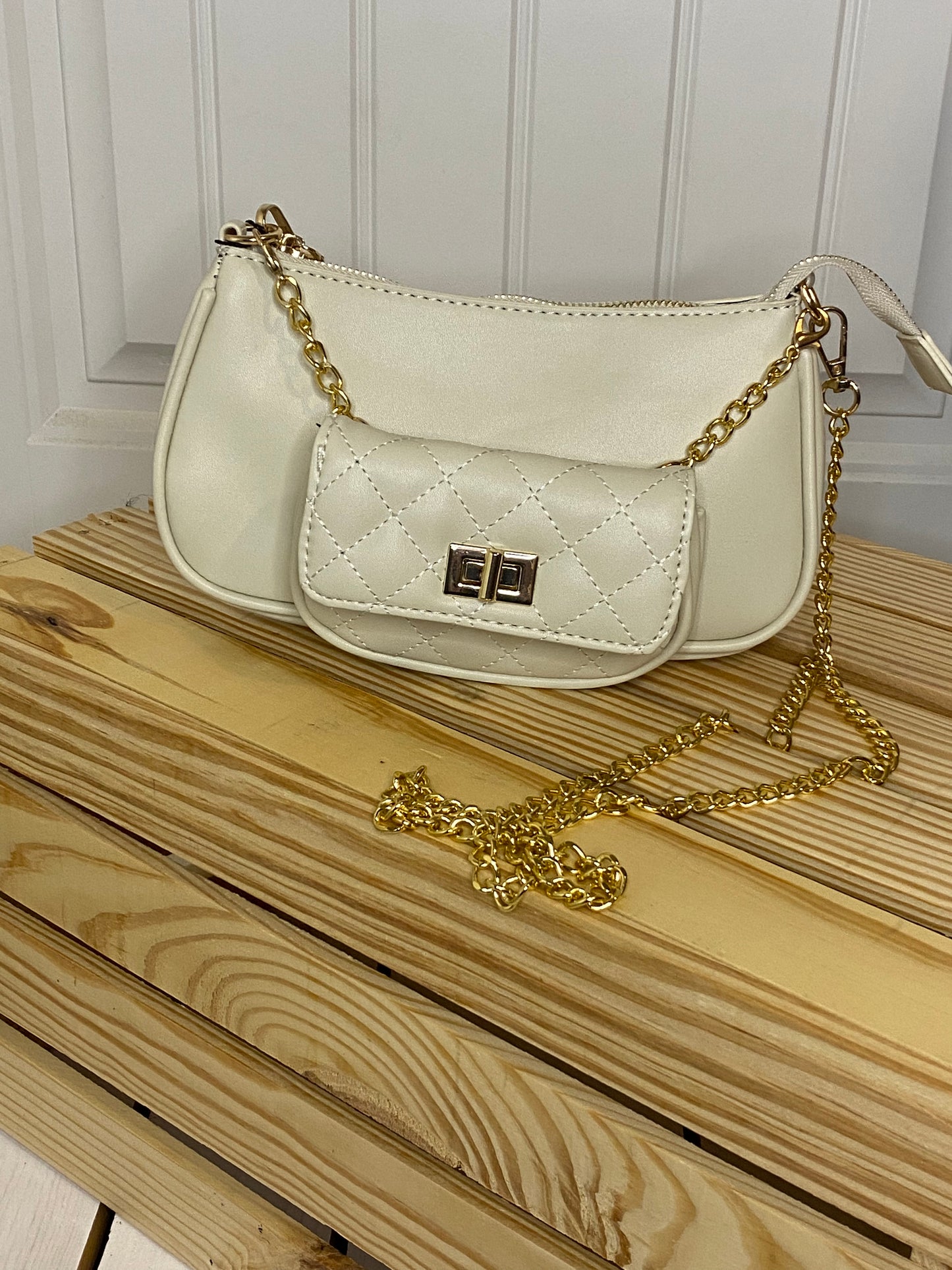 Willa Crossbody Bag in Ivory