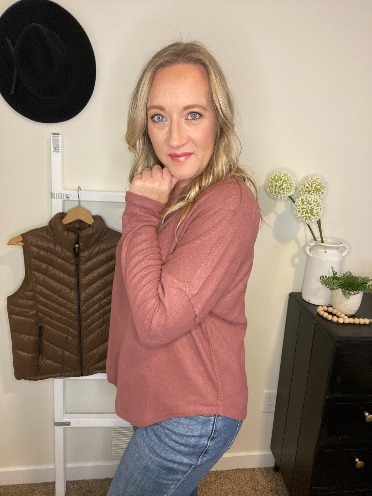 Sadie Long Sleeve V-neck in Dark Mauve